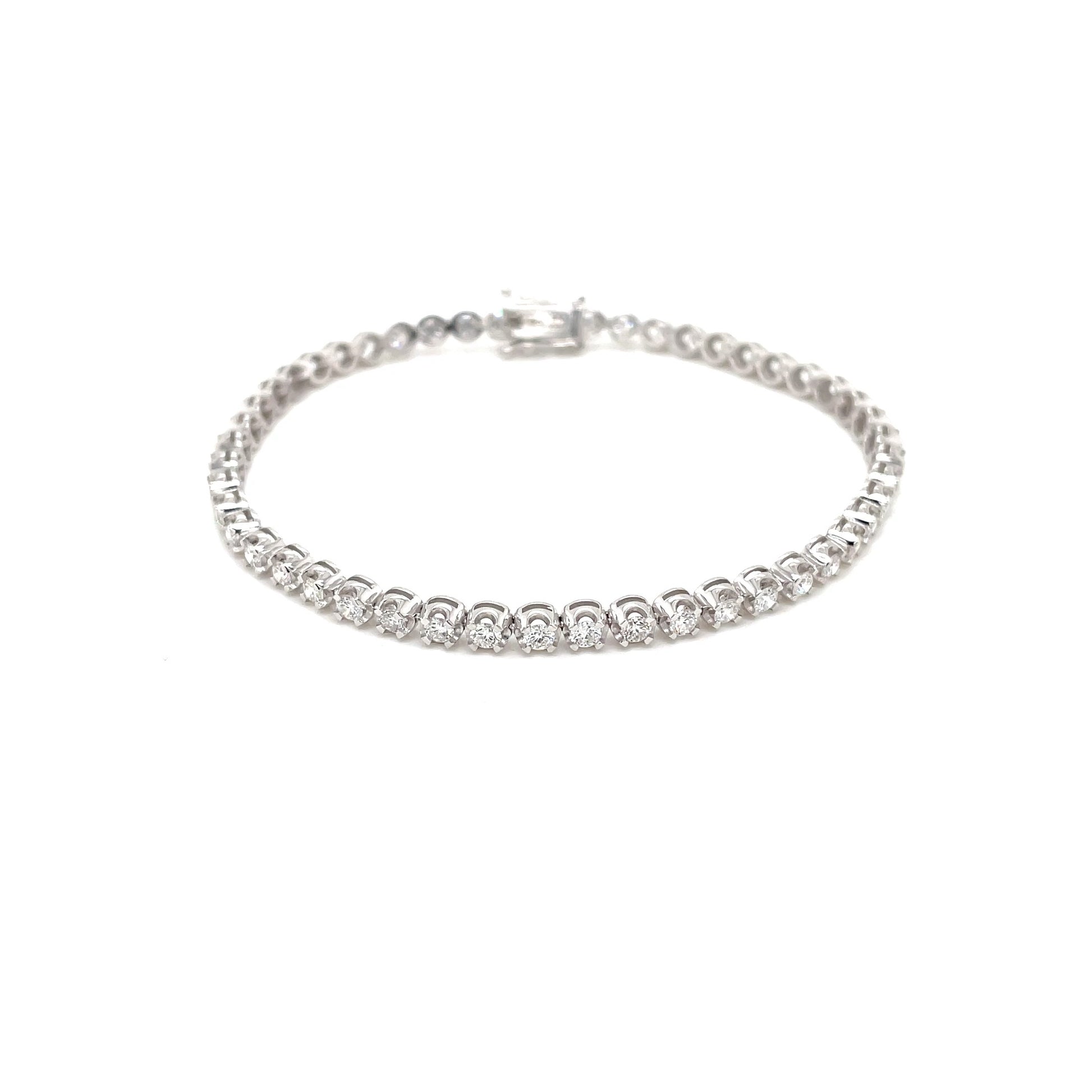 Златна тенис гривна с 1.25 карата диаманти