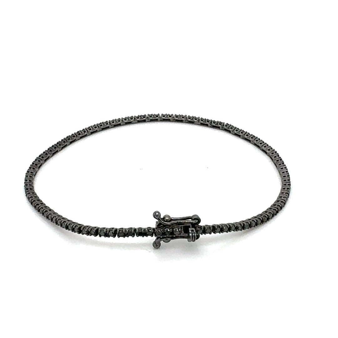 Гривна с 1.17 карата черни диаманти