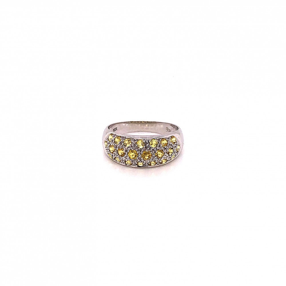 Златен пръстен с перидот